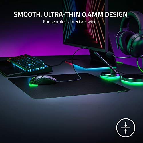 (OPEN BOX)Razer Strider - L Multilayer Synthetic Leather, Foam Padding, Head Cushion, Height Adjustable, Black/Green (RZ02-03810200-R3M1)