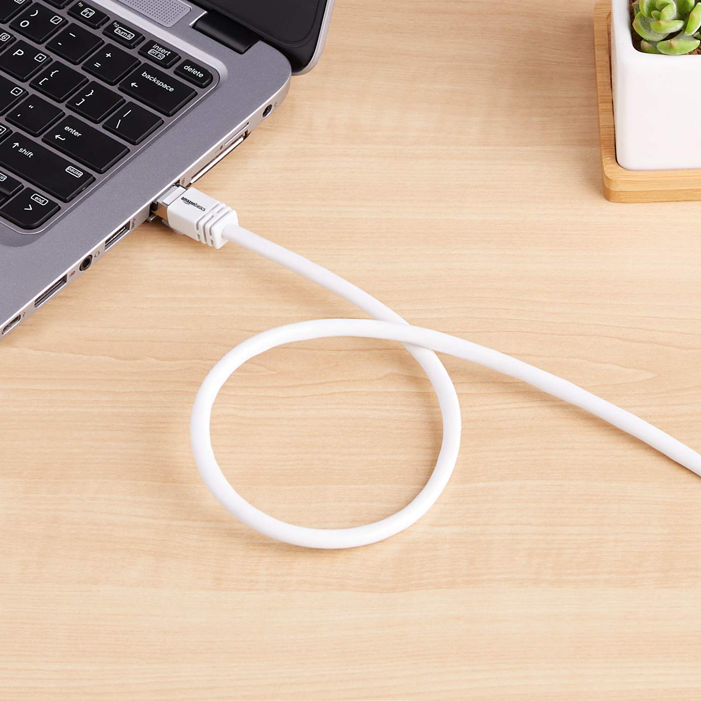 (Open Box )amazon basics Rj45 Cat 7 High-Speed Gigabit Ethernet Patch Internet Cable For Printer, Server - 10Gbps, 600Mhz - White, 10-Foot, White