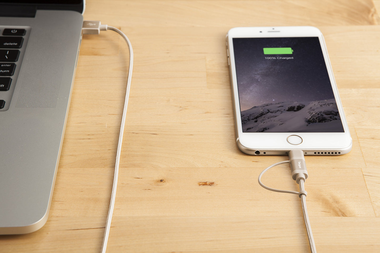 (Open Box) Targus ACC99507AP ALU Series 2-in-1 Lightning and Micro USB Cable (Gold)